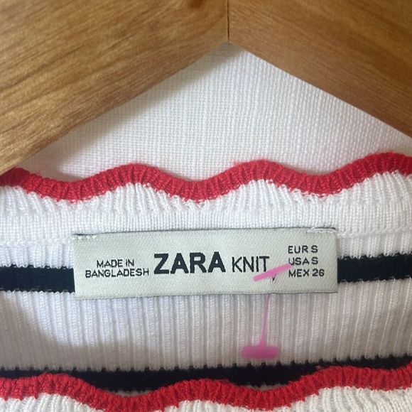 Zara White and Black Striped Top with Red Trim - Picture 5 of 5